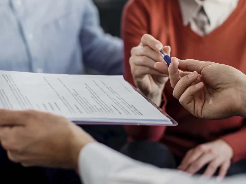 Terceirização - Cuidados que a sua empresa precisa ter antes de fechar contrato